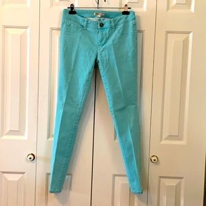 CAbi Stretch Skinny Jeans